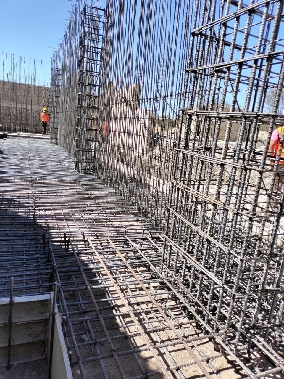 Armado de acero de refuerzo conforme a especificaciones estructurales